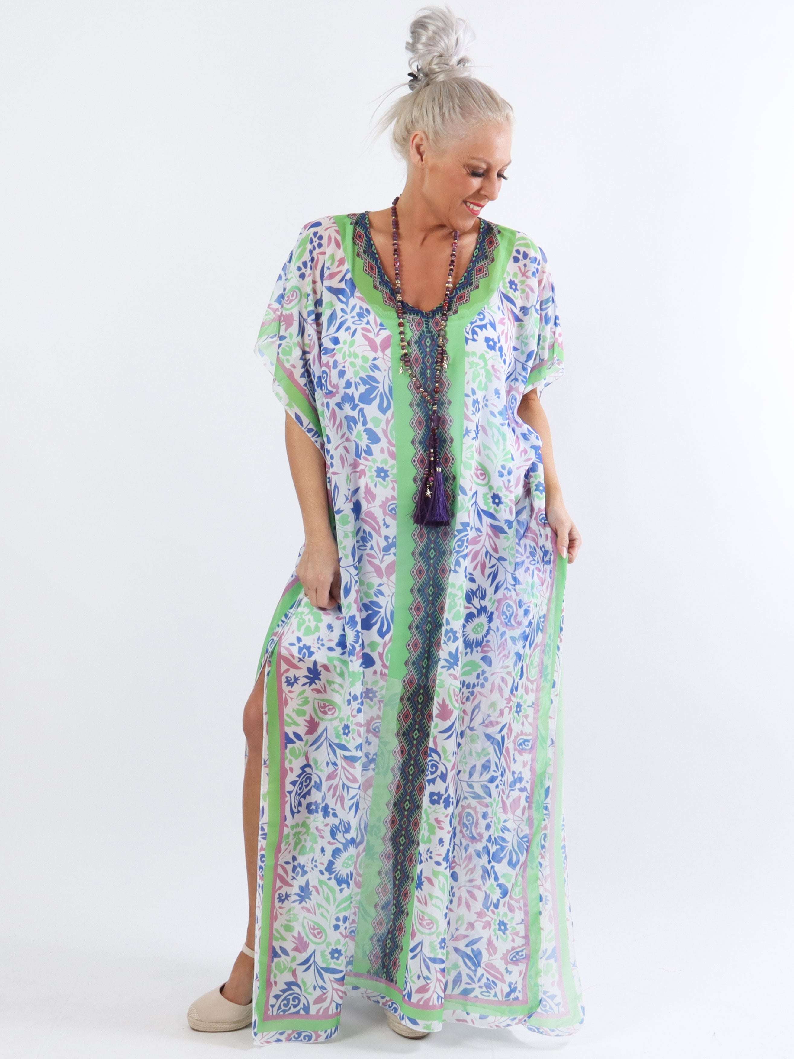 Nadia - Lang plus size semi-transparent tunika